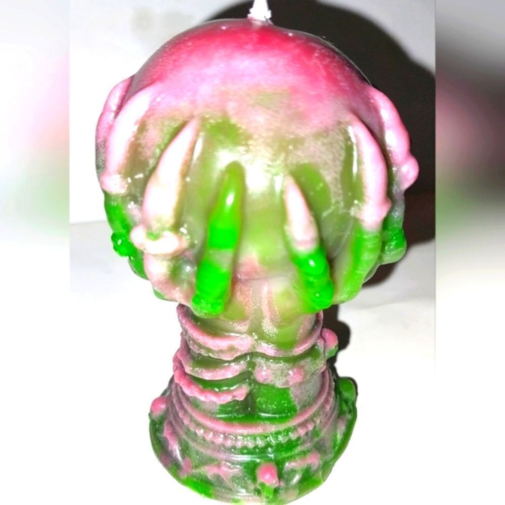 Hand crafted limited edition "magic ball claw" from our raging skull line